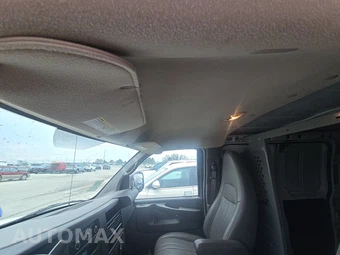 2014 Chevrolet Express 2500 Cargo Van 1WT 155.0" WB - miniatura 17