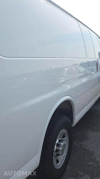 2014 Chevrolet Express 2500 Cargo Van 1WT 155.0" WB - miniatura 22