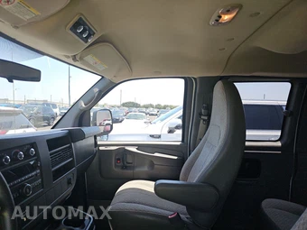 2014 Chevrolet Express 2500 Passenger Van LT 1LT 135.0" WB - miniatura 16