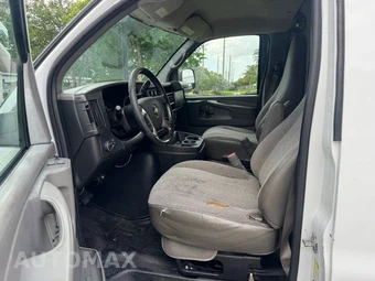 2014 Chevrolet Express 3500 Cargo Van 1SD 155.0" WB - miniatura 21