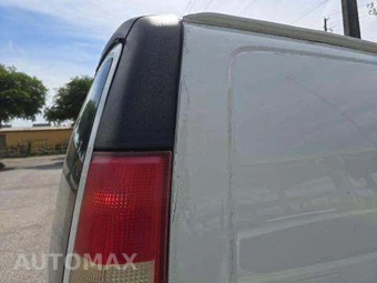 2014 Chevrolet Express 3500 Cargo Van 1WT 155.0" WB - miniatura 22