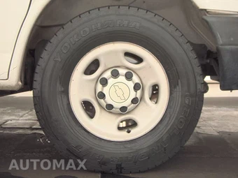 2014 Chevrolet Express 3500 Cargo Van 1WT 155.0" WB – miniatura 10