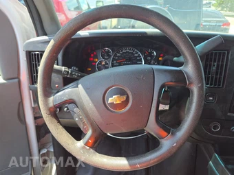 2014 Chevrolet Express 3500 Cargo Van 1WT 155.0" WB – miniatura 16
