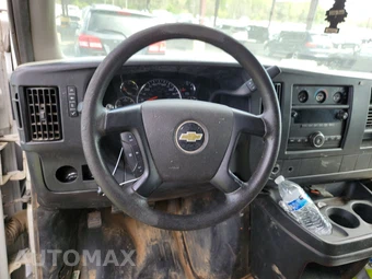 2014 Chevrolet Express 3500 Cutaway 1WT DRW - miniatura 10