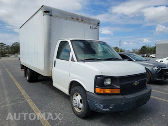 2014 Chevrolet Express 3500 Cutaway 1WT DRW - miniatura 3