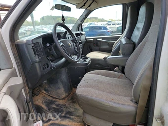 2014 Chevrolet Express 3500 Cutaway 1WT DRW - miniatura 7
