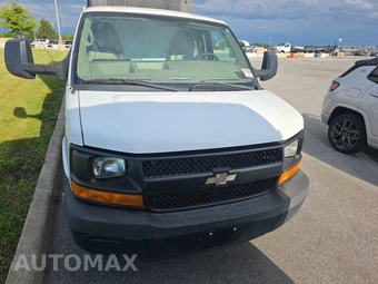 2014 Chevrolet Express 3500 Cutaway 1WT DRW - miniatura 2