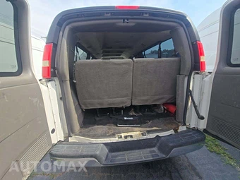 2014 Chevrolet Express 3500 Passenger Van LT 1LT 155.0" WB - miniatura 12
