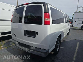 2014 Chevrolet Express 3500 Passenger Van LT 1LT 155.0" WB - miniatura 3