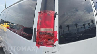 2014 Chevrolet Express 3500 Passenger Van LT 1LT 155.0" WB - miniatura 36
