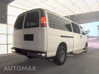 2014 Chevrolet Express 3500 Passenger Van LT 1LT 155.0" WB - miniatura 4