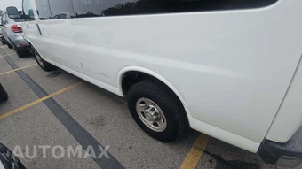2014 Chevrolet Express 3500 Passenger Van LT 1LT 155.0" WB - miniatura 20