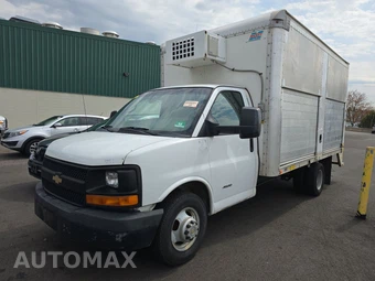 2014 Chevrolet Express 4500 Cutaway 2WT DRW 159.0" WB