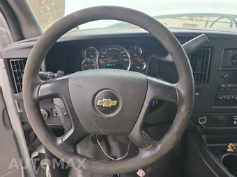 2014 Chevrolet Express 4500 Cutaway 2WT DRW 159.0" WB - miniatura 10
