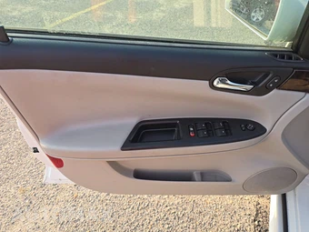 2014 Chevrolet Impala Limited LS 1FL – miniatura 9