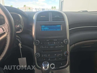 2014 Chevrolet Malibu LS 1LS – miniatura 7