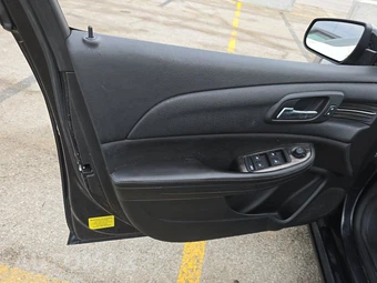 2014 Chevrolet Malibu LT 1LT – miniatura 9