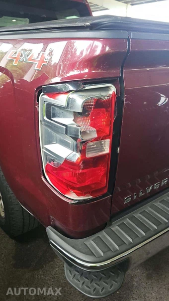 2014 Chevrolet Silverado 1500 LT Crew Cab Medium Bed 1LT – miniatura 31