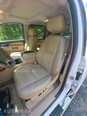 2014 Chevrolet Silverado 2500HD LTZ Crew Cab Medium Bed 1LZ - miniatura 3