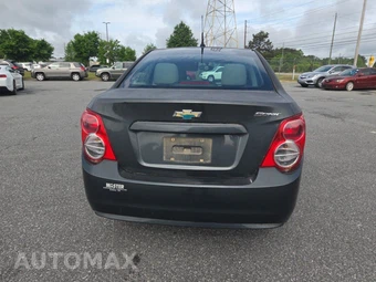 2014 Chevrolet Sonic LS Sedan 1SB - miniatura 4