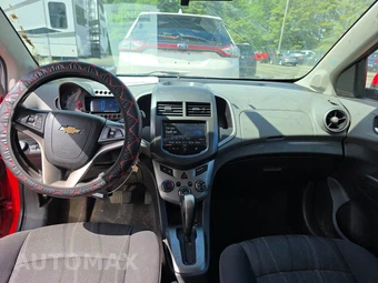 2014 Chevrolet Sonic LT Hatchback 1SD – miniatura 11