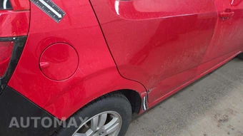 2014 Chevrolet Sonic LT Hatchback 1SD – miniatura 23