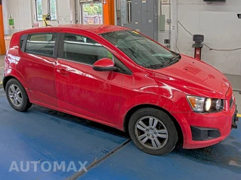2014 Chevrolet Sonic LT Hatchback 1SD – miniatura 3