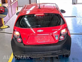 2014 Chevrolet Sonic LT Hatchback 1SD – miniatura 5