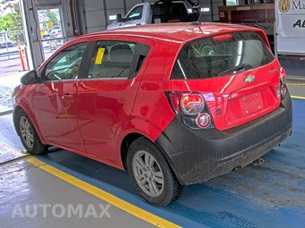 2014 Chevrolet Sonic LT Hatchback 1SD – miniatura 6
