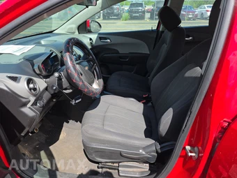 2014 Chevrolet Sonic LT Hatchback 1SD – miniatura 7
