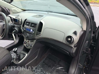 2014 Chevrolet Sonic LT Sedan 1SC - miniatura 19