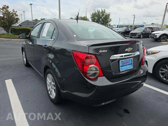 2014 Chevrolet Sonic LT Sedan 1SC - miniatura 2