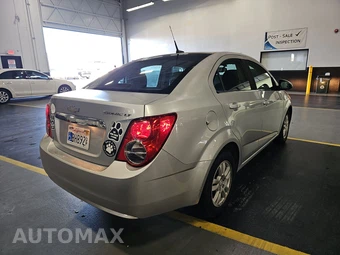 2014 Chevrolet Sonic LT Sedan 1SD - miniatura 4