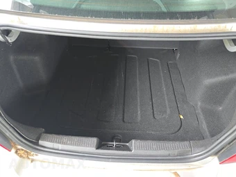 2014 Chevrolet Sonic LT Sedan 1SD – miniatura 16