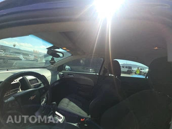 2014 Chevrolet Sonic LT Sedan 1SD – miniatura 17