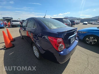 2014 Chevrolet Sonic LT Sedan 1SD – miniatura 6
