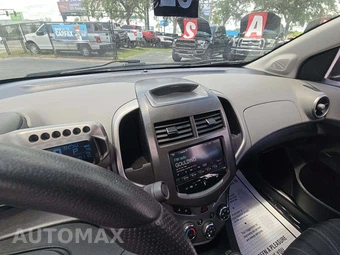 2014 Chevrolet Sonic LT Sedan 1SD – miniatura 10
