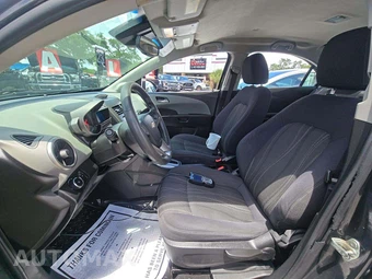 2014 Chevrolet Sonic LT Sedan 1SD – miniatura 6