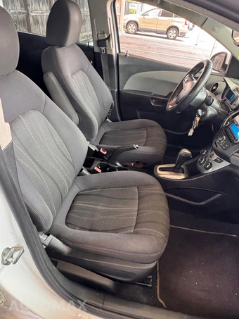 2014 Chevrolet Sonic LT Sedan 1SD - miniatura 7