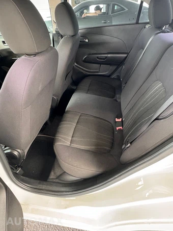 2014 Chevrolet Sonic LT Sedan 1SD - miniatura 9