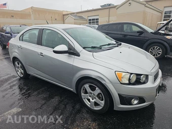 2014 Chevrolet Sonic LTZ Sedan 1SF - miniatura 3