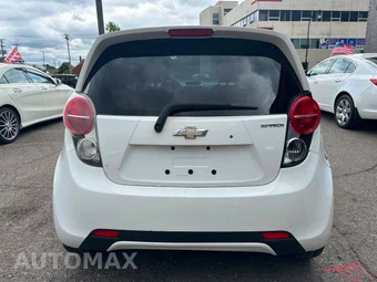 2014 Chevrolet Spark 1LT 1SD - miniatura 10