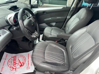 2014 Chevrolet Spark 1LT 1SD - miniatura 13
