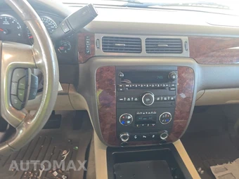 2014 Chevrolet Suburban LT 1LT - miniatura 11