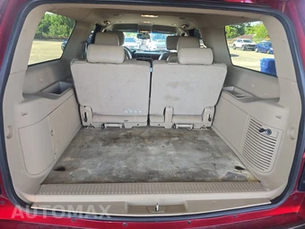 2014 Chevrolet Suburban LT 1LT - miniatura 17