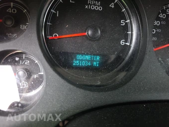 2014 Chevrolet Suburban LT 1LT - miniatura 12