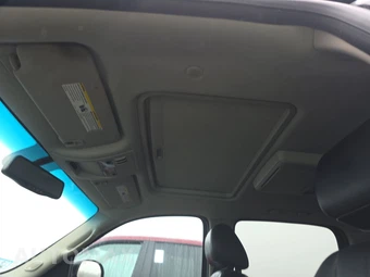 2014 Chevrolet Suburban LT 1LT - miniatura 17