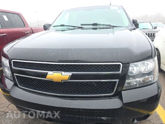 2014 Chevrolet Suburban LT 1LT - miniatura 2