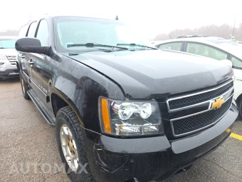 2014 Chevrolet Suburban LT 1LT - miniatura 3