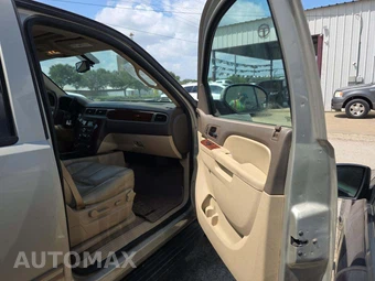 2014 Chevrolet Tahoe LT 1LT – miniatura 19